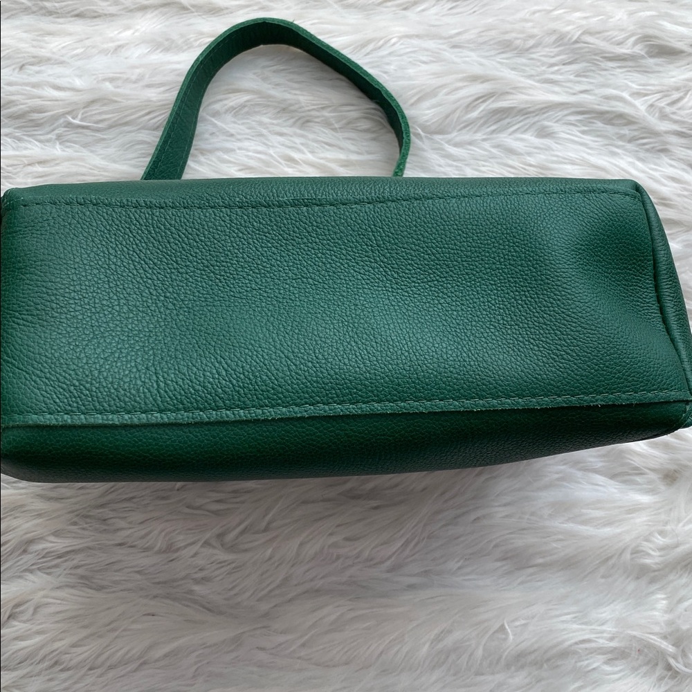 Portland Leather | Naomi Shoulder Bag in Bacalar - Picture 8 of 15